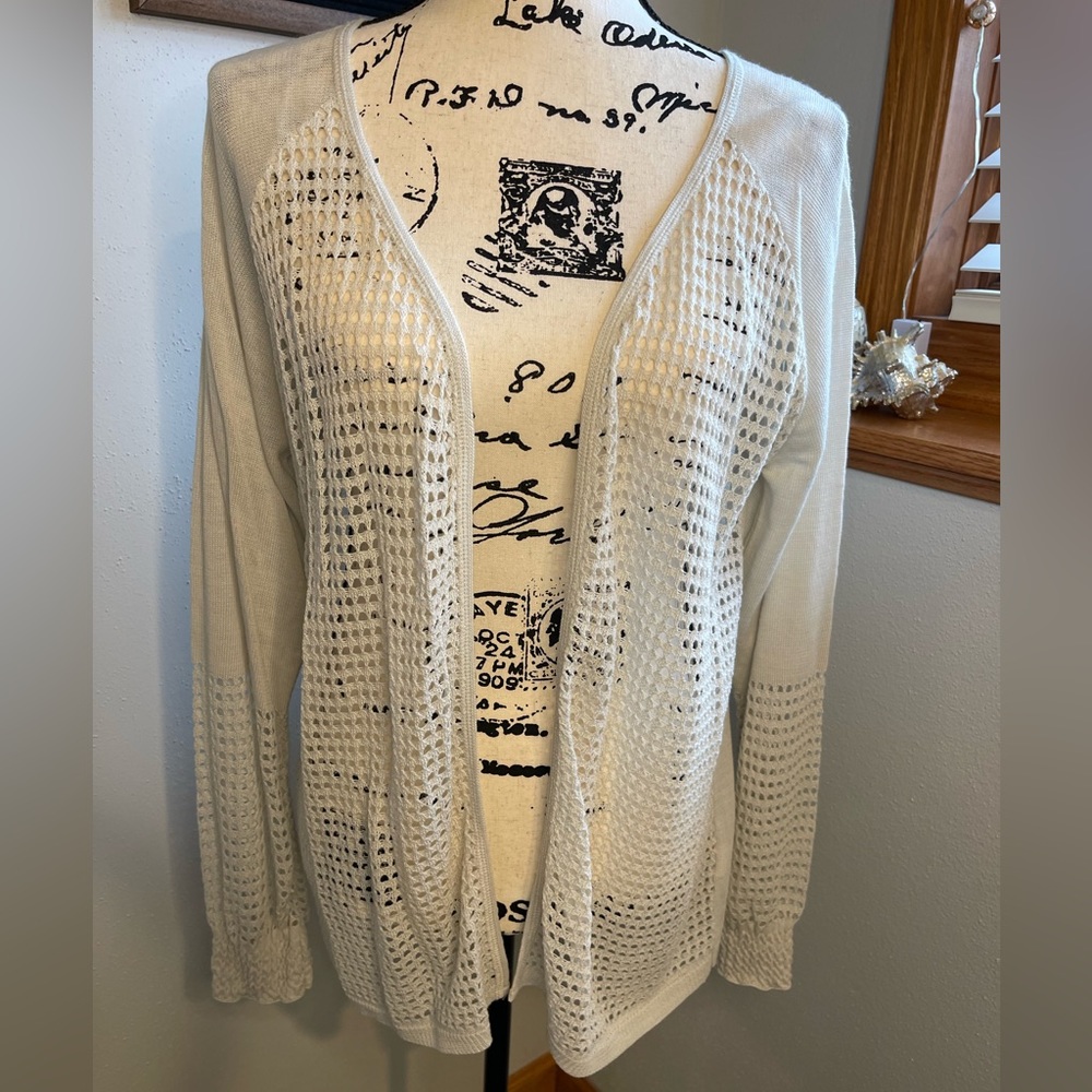 Maurice’s Womens size large light gray cardigan. NWT💖